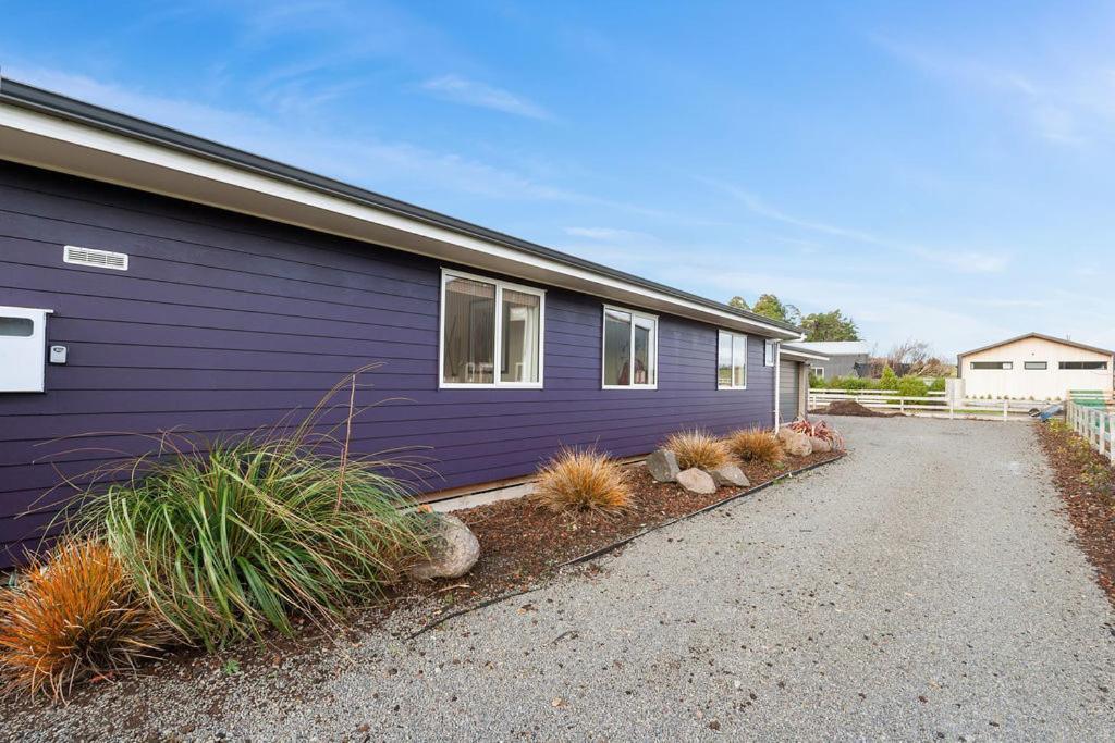 The Purple House - Ohakune Home With Spa Pool Exteriér fotografie